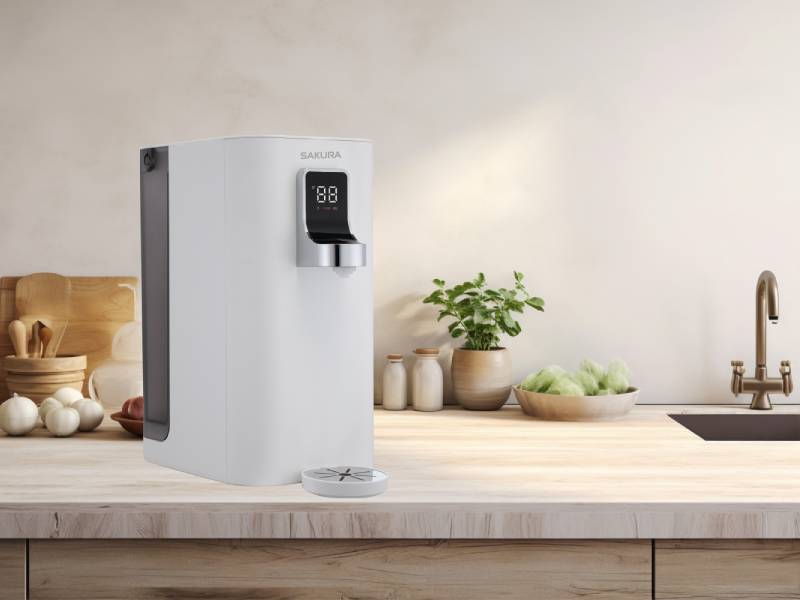 淨水器瞬熱免等待!2025最新推薦機型,即濾即飲超方便