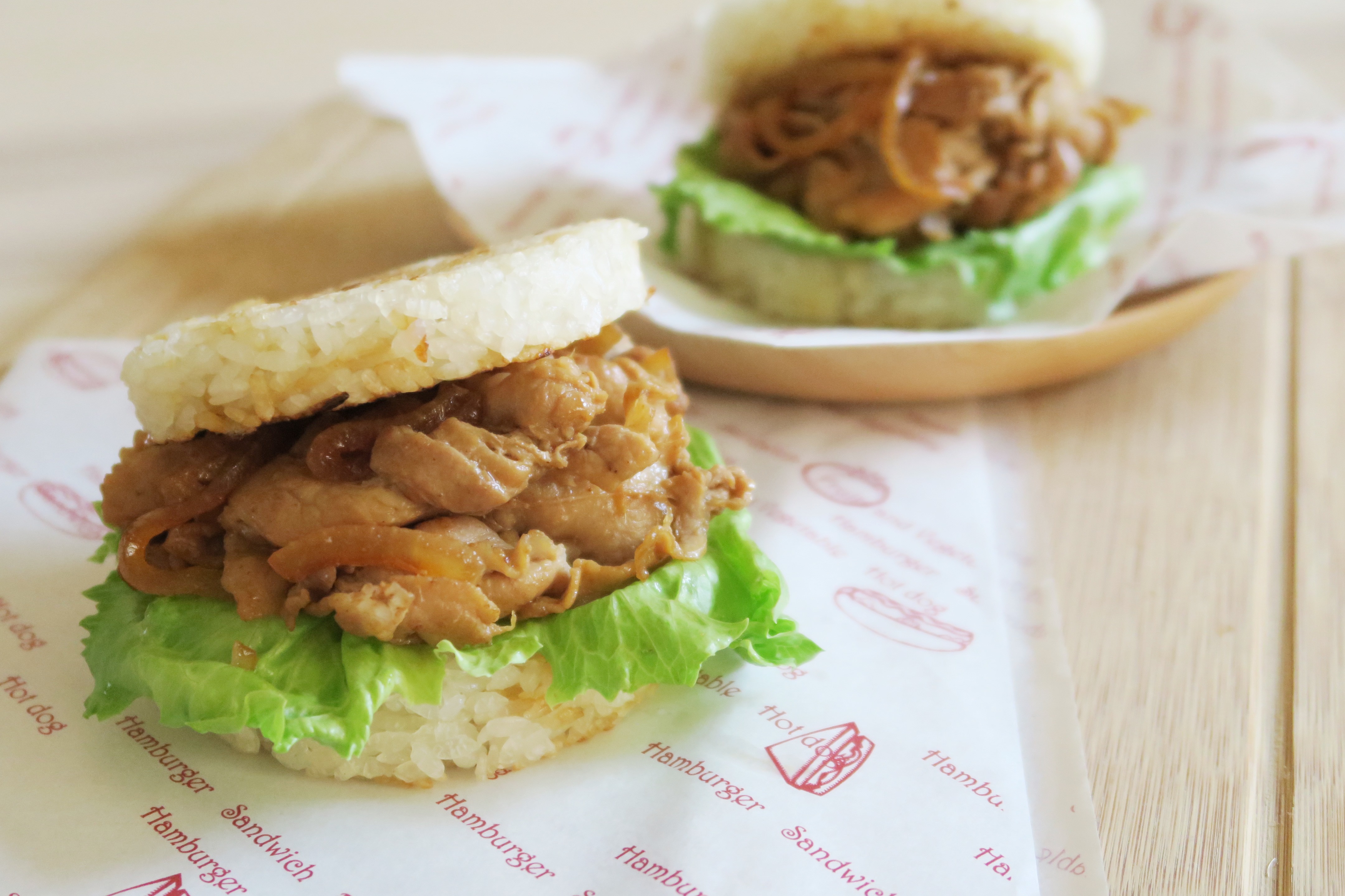 【部落客推薦】[小田太太の食譜] 和風豬肉米漢堡~自己在家也可以diy (附影片教學)